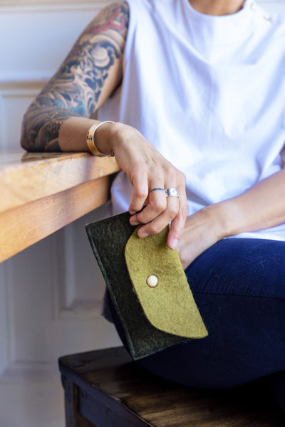 The Snap-and-Go - Mini Organizer Pouch